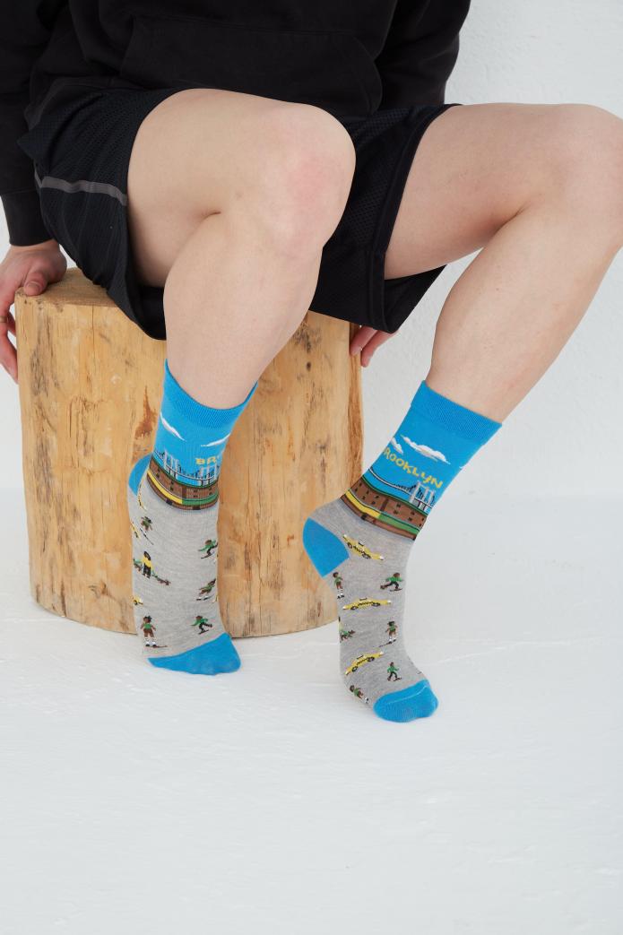 Brooklyn Tasarımlı Renkli Çorap